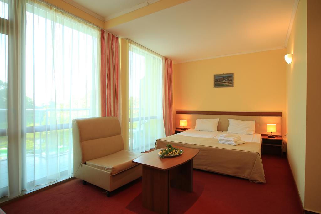 Perla Sun Beach Hotel Primorsko Eksteriør bilde